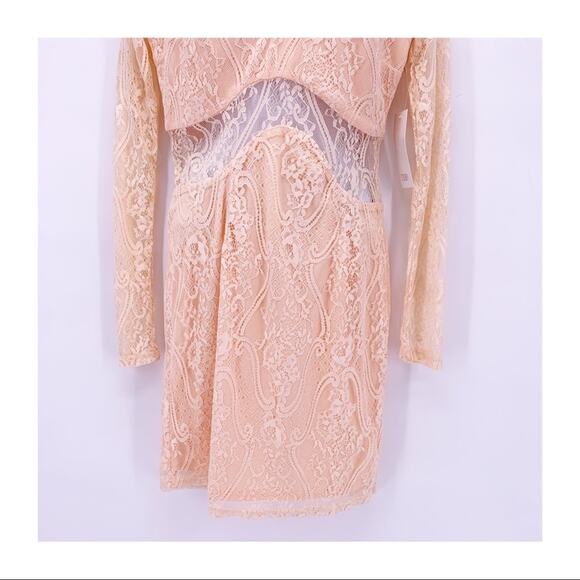 Tobi Peach Lace Long Sleeve Bodycon Mini Dress Size M - Picture 3 of 8